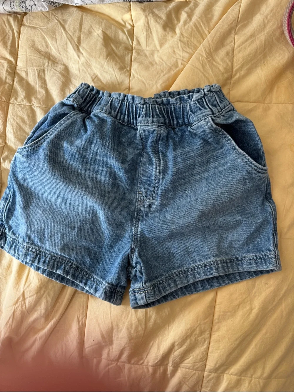 mini boden denim shorts size 10 flaw